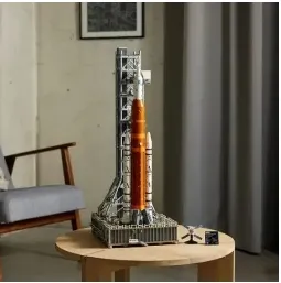 新品预告！Lego  NASA 阿尔特弥斯太空发射系统 10341