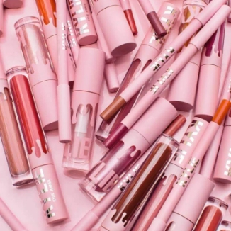 【限时高返】Kylie Cosmetics：春日唇部套装热卖 买1送1