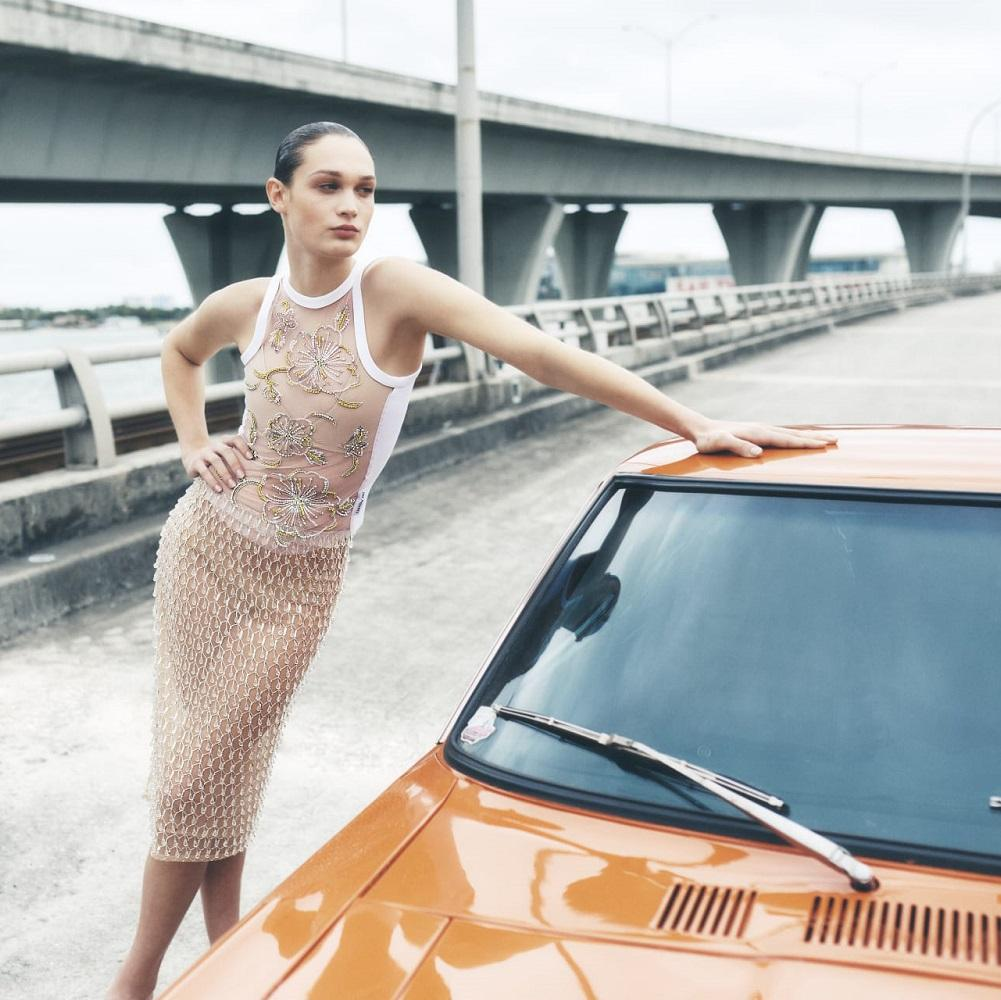 Neiman Marcus：精选时尚6月促销 Alo Yoga、DVF、FRAME