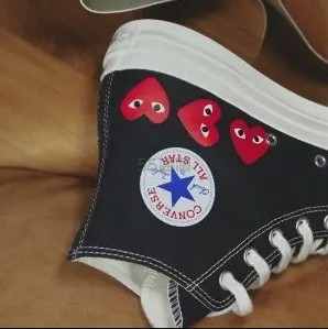 Saks：精选 CDG Play 7.5折