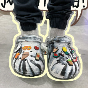 Crocs 卡骆驰 MARBLED 经典黑白大理石花纹洞洞鞋 成人款