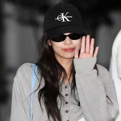 Calvin Klein：全场热卖 Jennie 同款内衣、徽标T恤、牛仔棒球帽等好价回归！