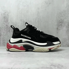 Balenciaga 巴黎世家 Triple S 经典配色 女款老爹鞋