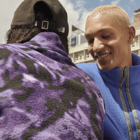 The North Face UK：男士专区 直接7折！Logo卫衣£42
