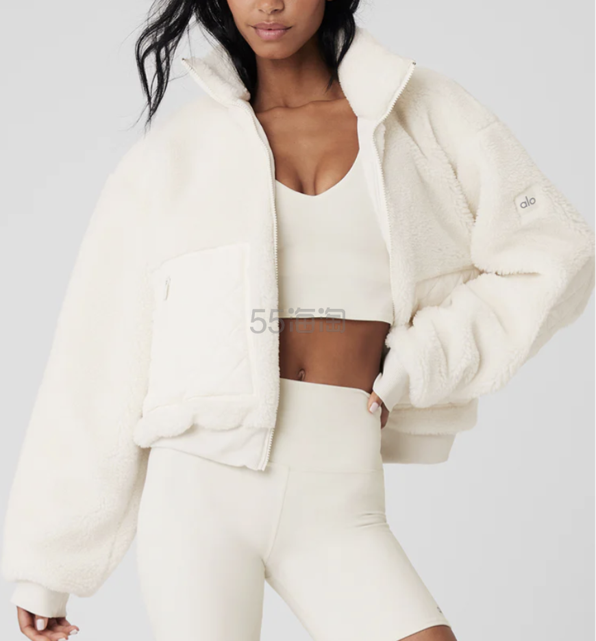 Alo Yoga:Jisoo同款！Alo Yoga 白色羊羔毛外套