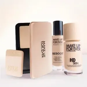 Lookfantastic 英站：MAKE UP FOR EVER 玫珂菲热卖 新款高清粉饼£26