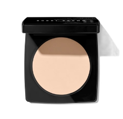 Bobbi Brown  新款羽柔蜜粉饼 Soft Porcelain