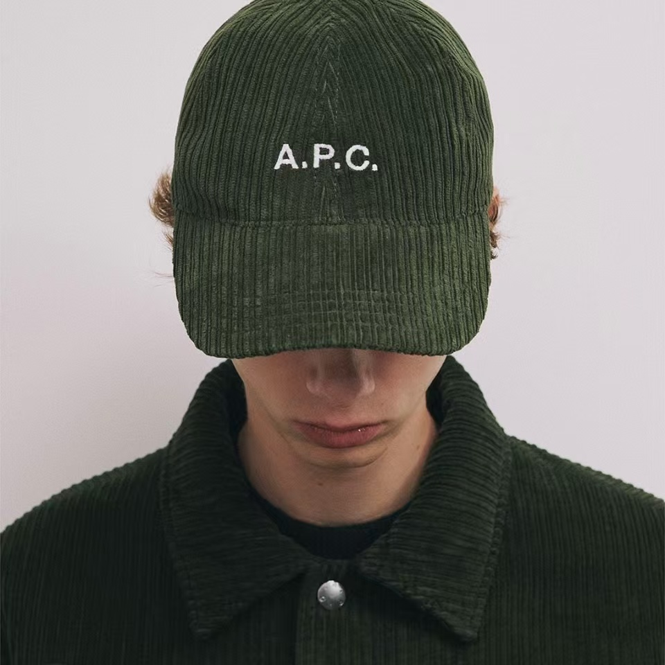 【2024黑五】A.P.C. US：精选服饰、包袋上新热卖