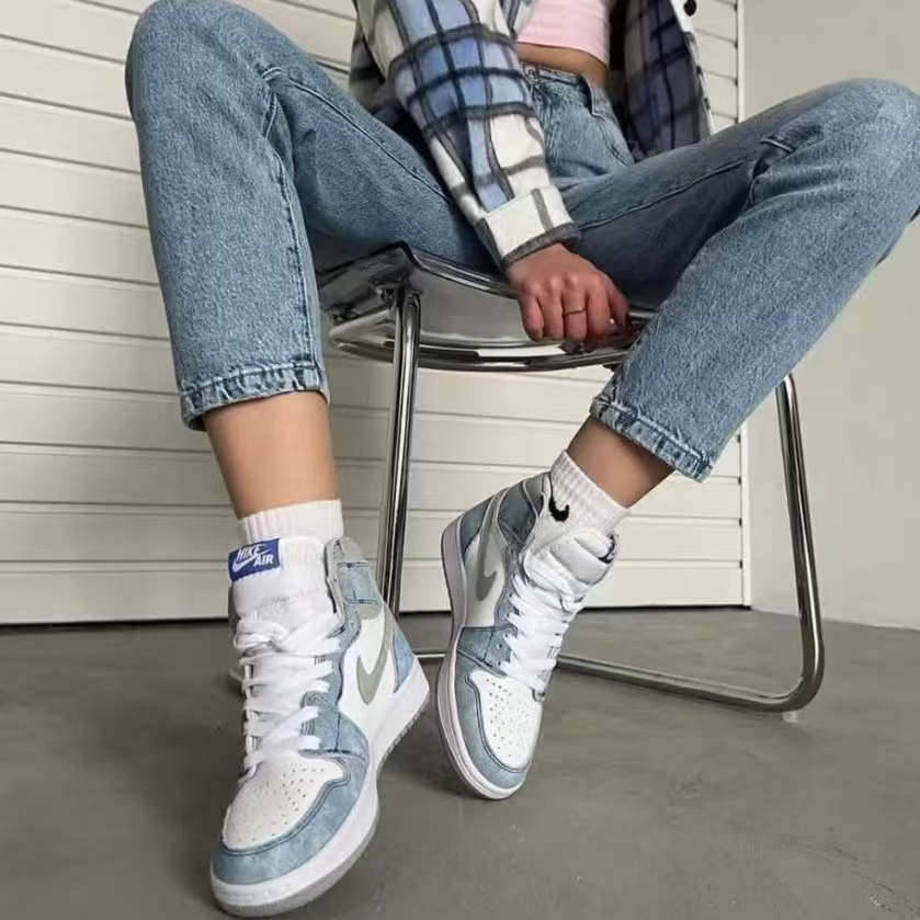 Sneakersnstuff：JORDAN 专场促销 入球鞋、卫衣等