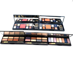 eBay现有雅诗兰黛Estee Lauder Pure Color (8)眼银盘和腮红组合，原价$48，特价只需$19，且免美国境内运费！