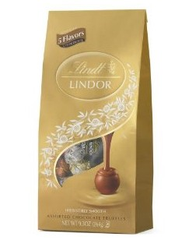 Lindt Lindor Truffles Bag 瑞士莲圣诞礼袋装软心球什锦口味(7.2oz)，现在仅需$6.78，买满$25免美国境内运费！