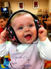 Baby Banz Hearing Protector Earmuffs宝宝听力保护耳机，原价$30，现在仅需$24.17，买满$25免美国境内运费！