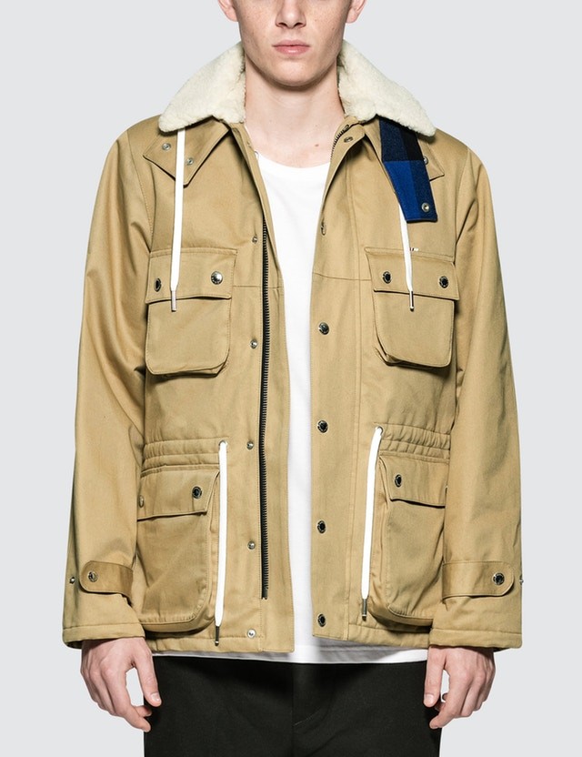 maison kitsune 防水夹克