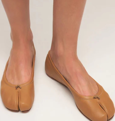 棕色 Tabi 芭蕾鞋