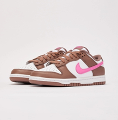 NIKE DUNK 女士运动鞋