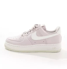 Nike Air Force 1 运动鞋