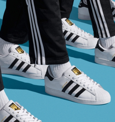 Adidas SUPERSTAR 运动鞋