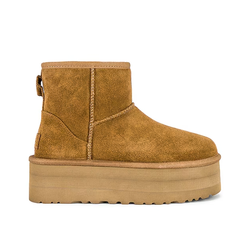 UGG CLASSIC 短靴