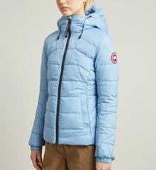 Canada Goose  羽绒服