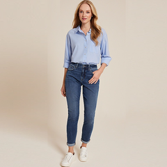 m jeans by maurices™ 经典高腰深色牛仔裤