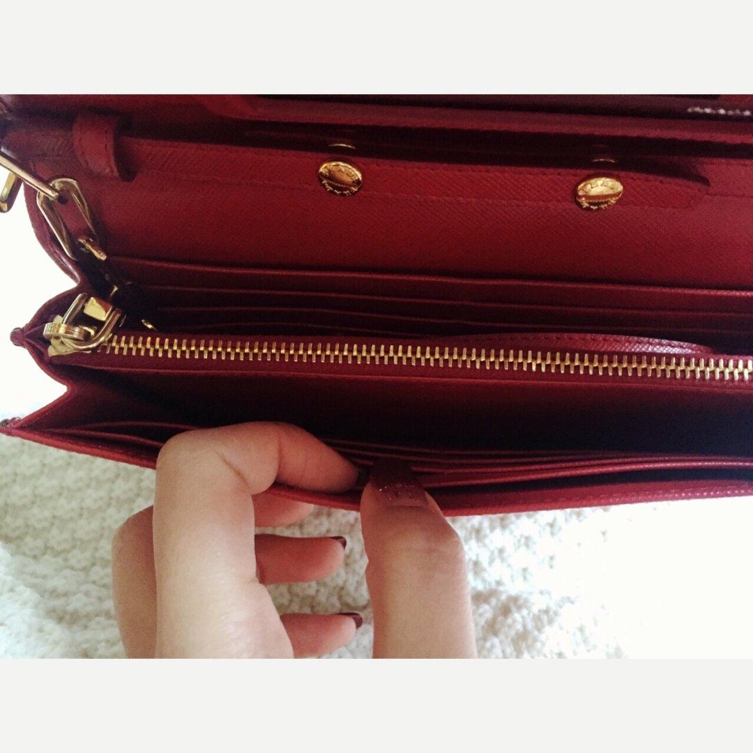 prada woc三层链条包  和杀手包同一个颜色，酒红，非