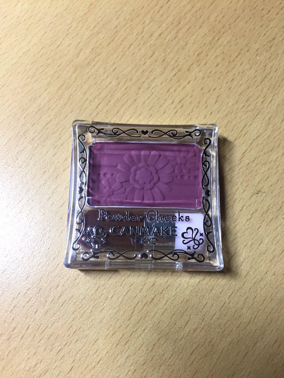 canmake腮红 一直想买个紫色腮红去年种草了rmk那款紫
