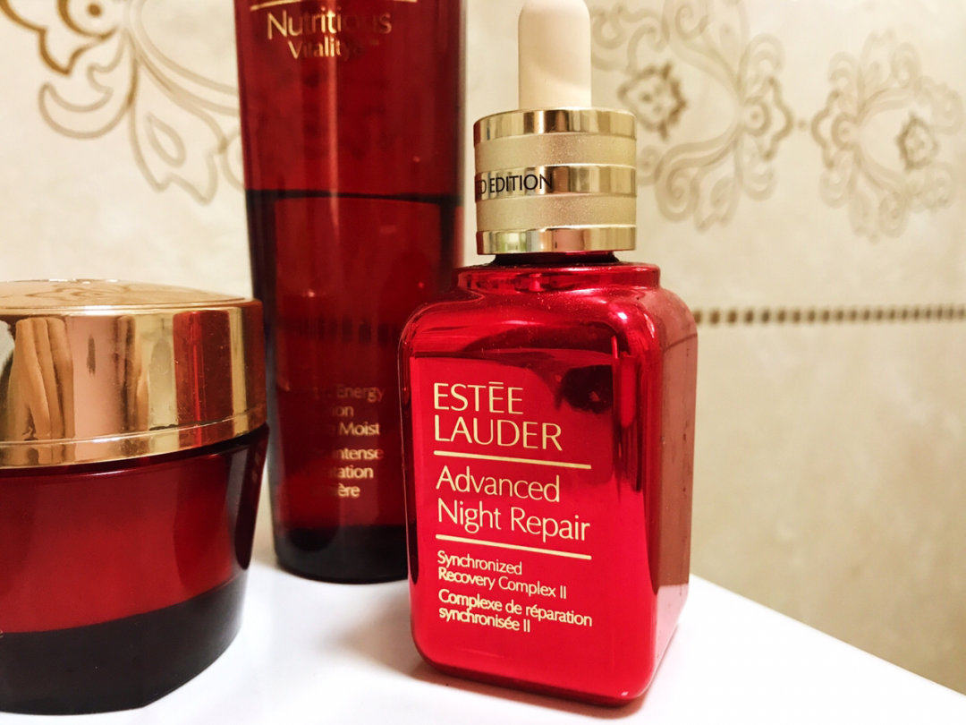 雅诗兰黛红石榴精华水日霜anr小棕瓶