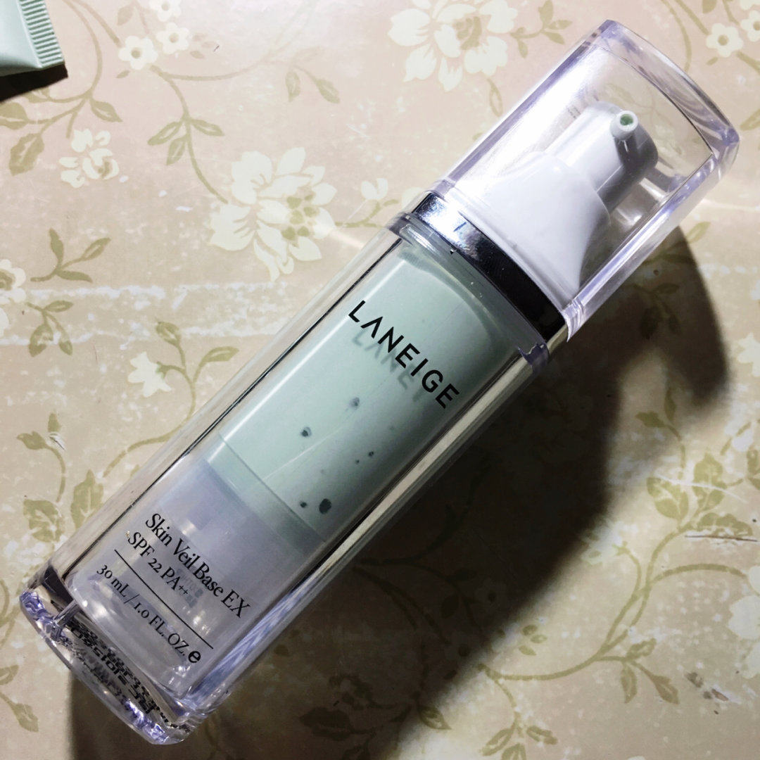 兰芝makeupforever两款绿色妆前乳对比