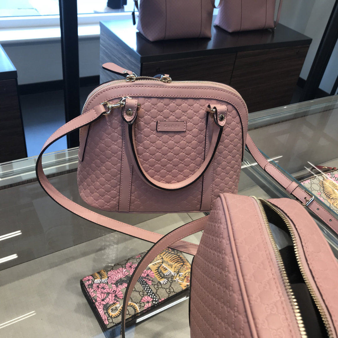 gucci印花贝壳包大号 英国买奢侈品是真便宜,比斯特买更便