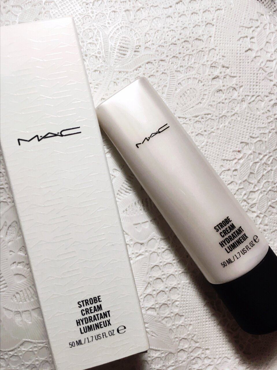 mac妆前乳有了它 根本不需要什么 vdl贝壳提亮液了 !