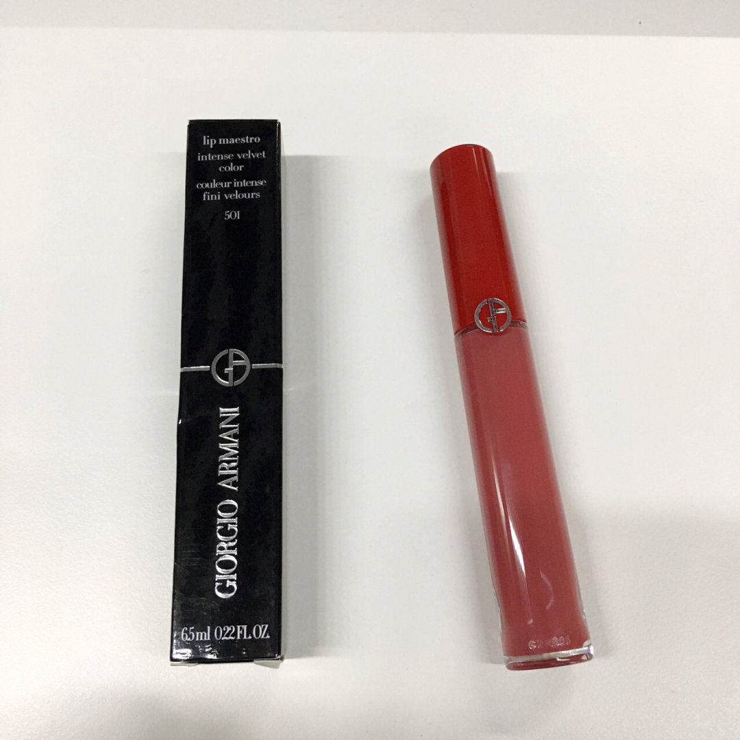 阿玛尼红管501豆沙色 终于到手了！  找了很多同学帮我买这