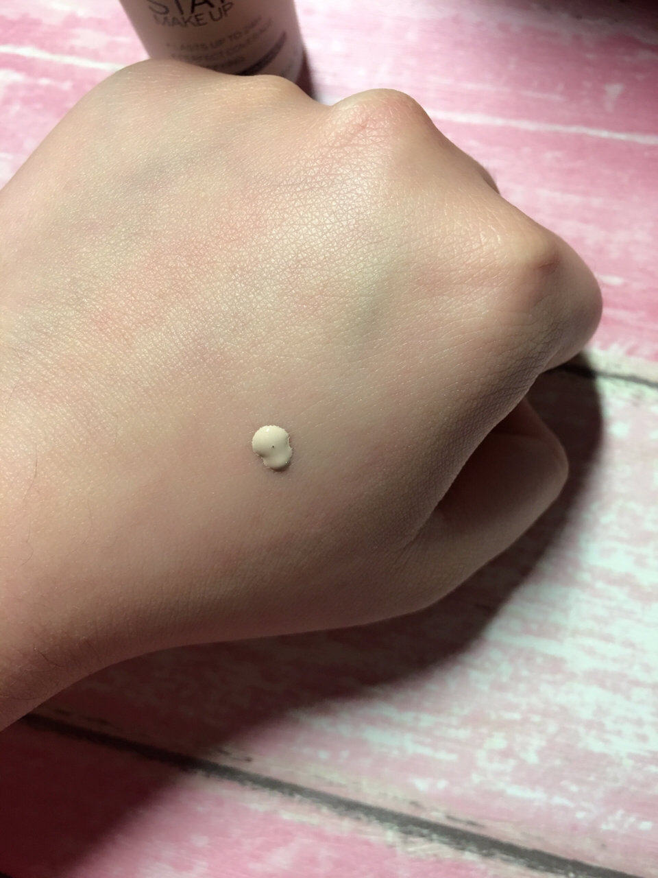 catrice24小时持久粉底液and RT美妆蛋 🌸这是