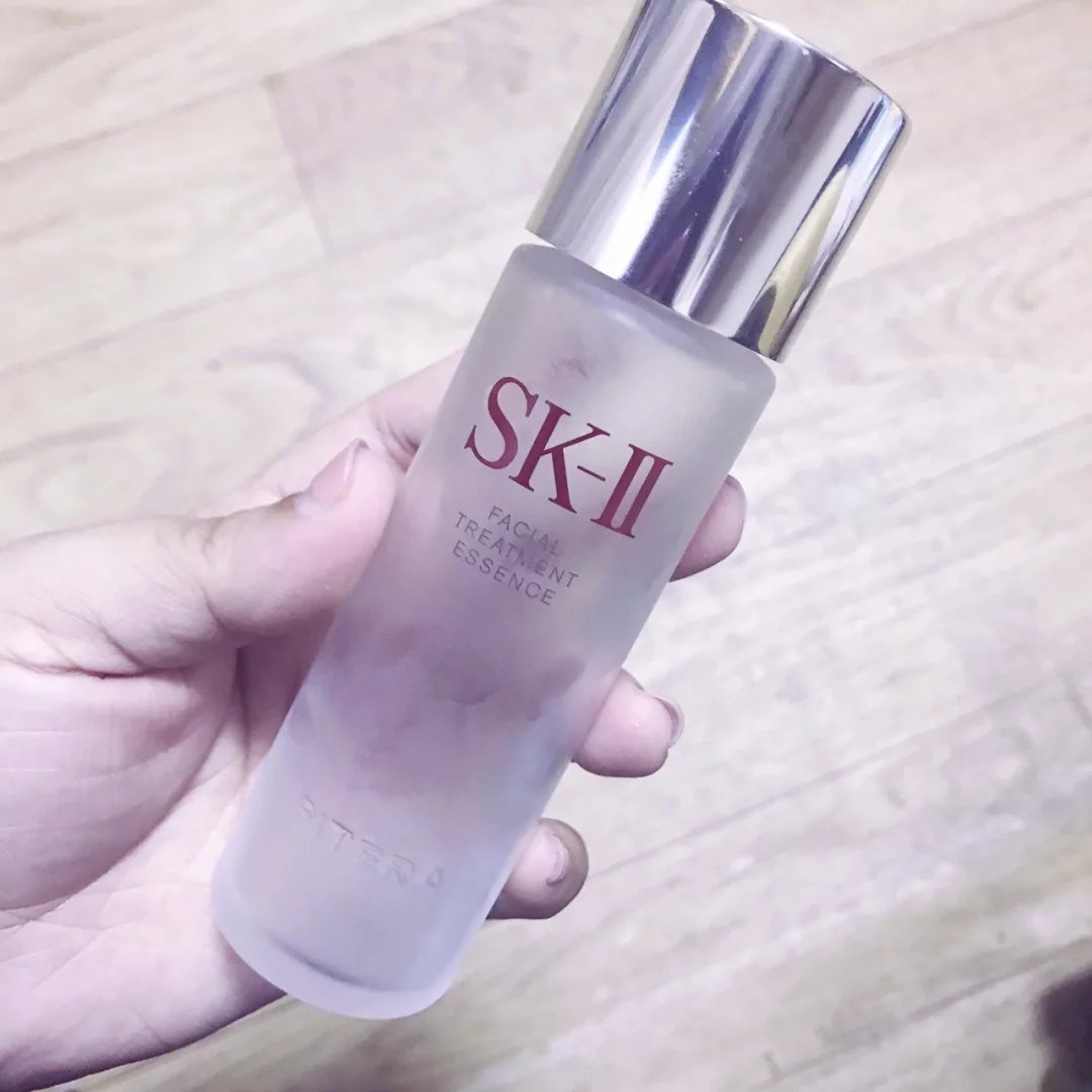 三月四月的空瓶记
 1.SKII神仙水
 2.科颜氏 淡**
