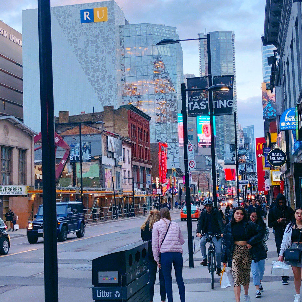 复活节假期多伦多三日游
 在加拿大的大多数时间都是在魁北克的