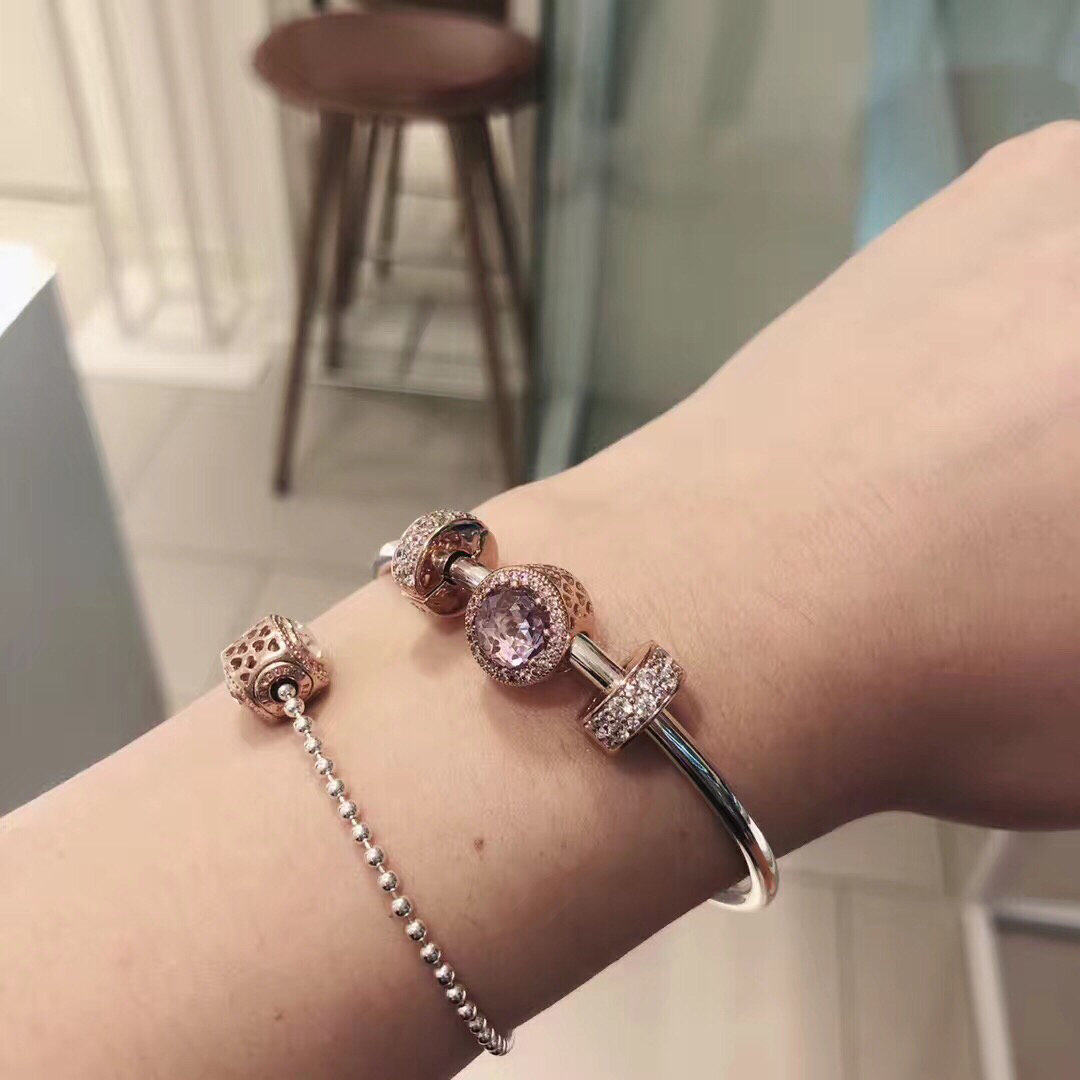 潘多拉 海洋之心猫眼石串珠 天蓝色   潘多拉 晶莹雪花吊坠