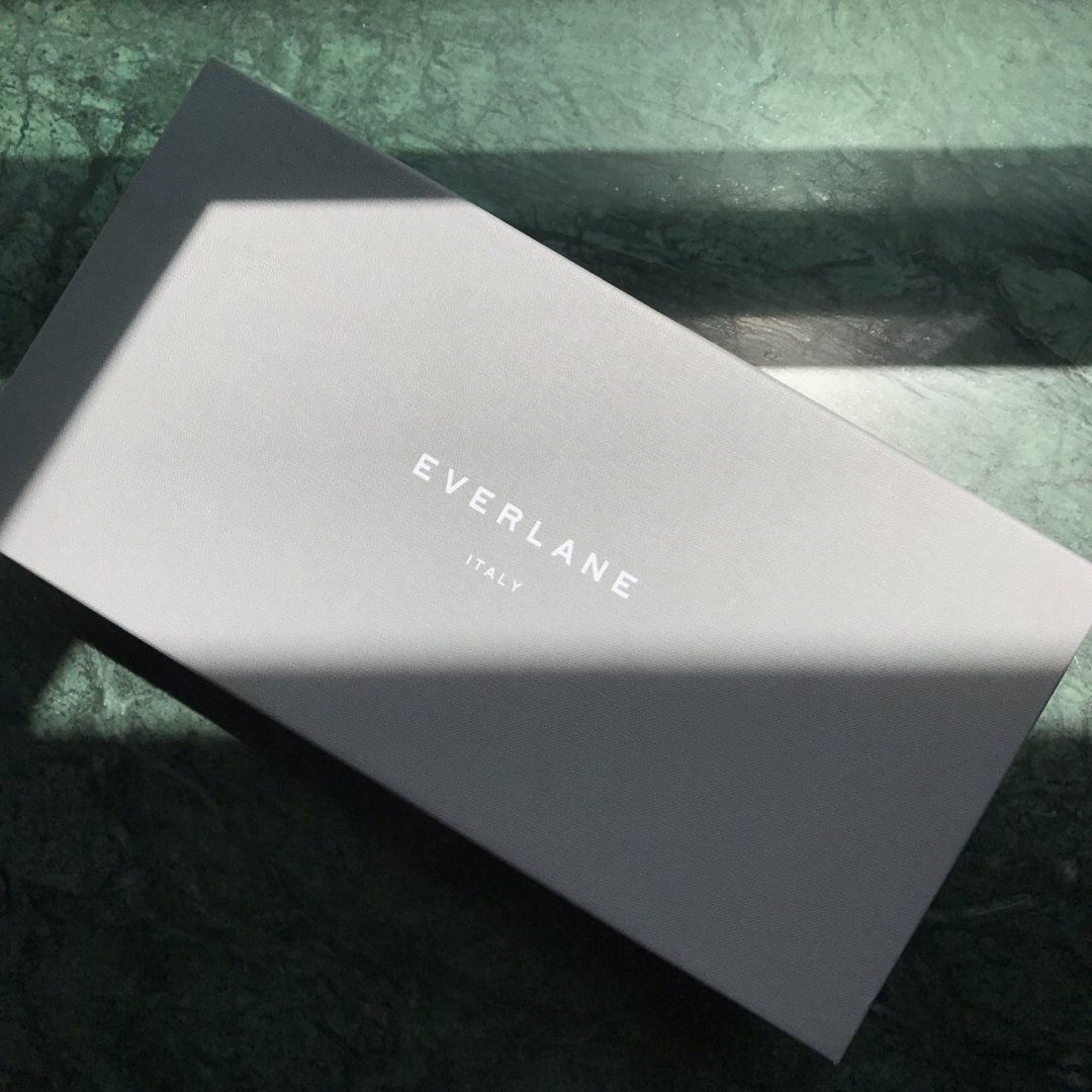 Everlane裸色牛津鞋+条纹T
 超喜欢Everlane