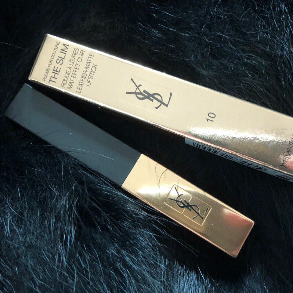 小金条也是因为颜值买的～ 阿玛尼出的樱花系列我听说是限量的