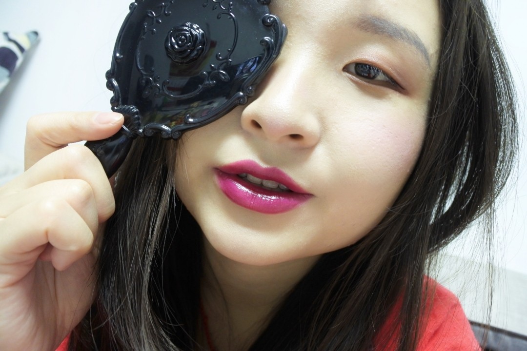 Tom Ford 黑管口红17号 Violet Fatale