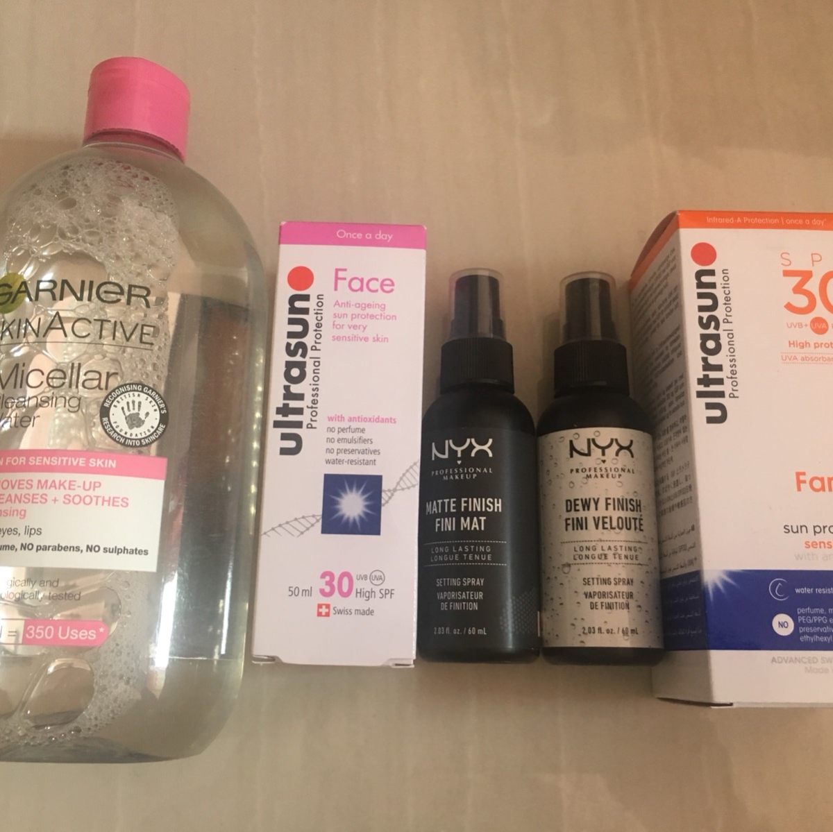 分享一下我的几个新买的产品 1. 卡尼尔卸妆水：这个我跟贝德