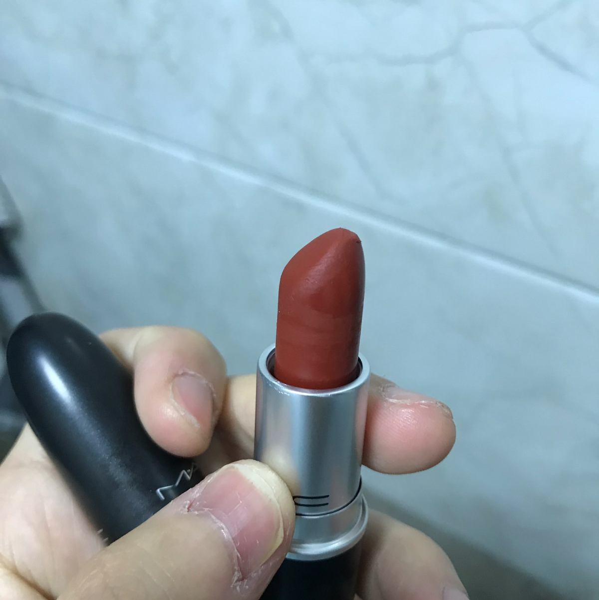 网上风很大的mac646美国官网8.5折的时候我也入了，一次