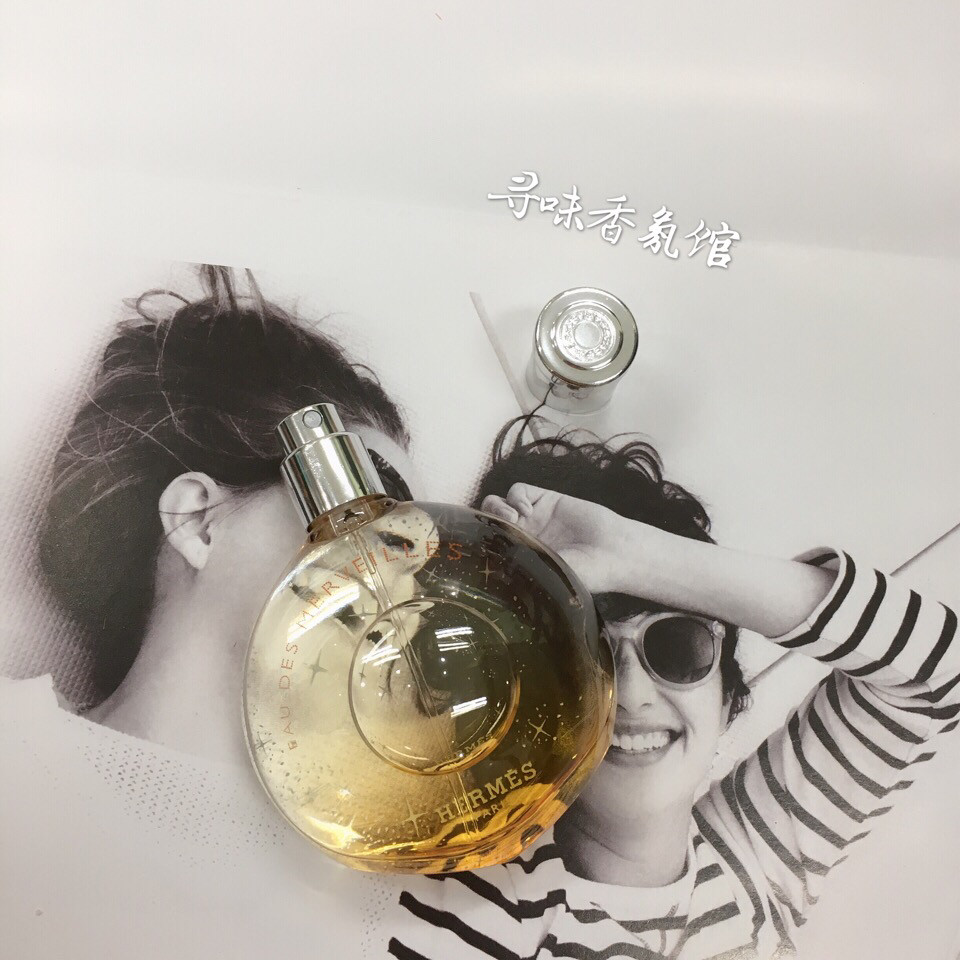 爱马仕橘彩星光香水30ml  香调 前味： 莱姆、塞维尔苦橙