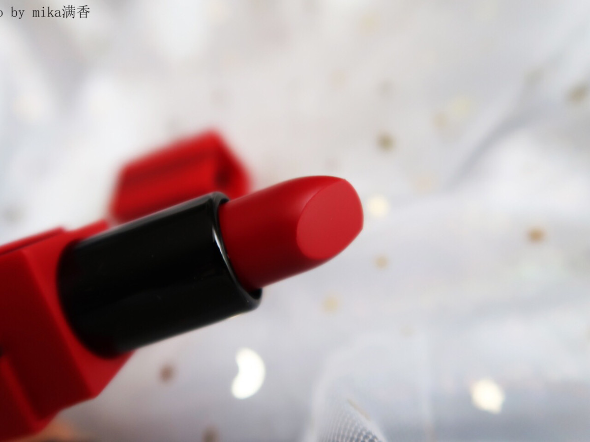 美康粉黛雾面口红💖💖💖 色号：烛影摇红 美康粉黛终于出