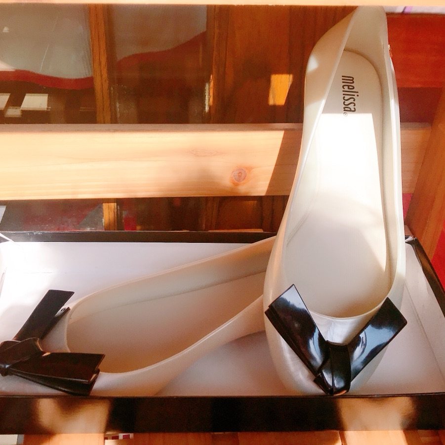 6pm之购鞋记 6pm是总所周知的服饰类大白菜网站，里面品牌