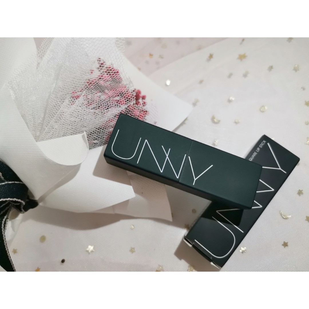 unny磁吸口红 M02  还有人不知道我喜欢枫叶色吗！我真