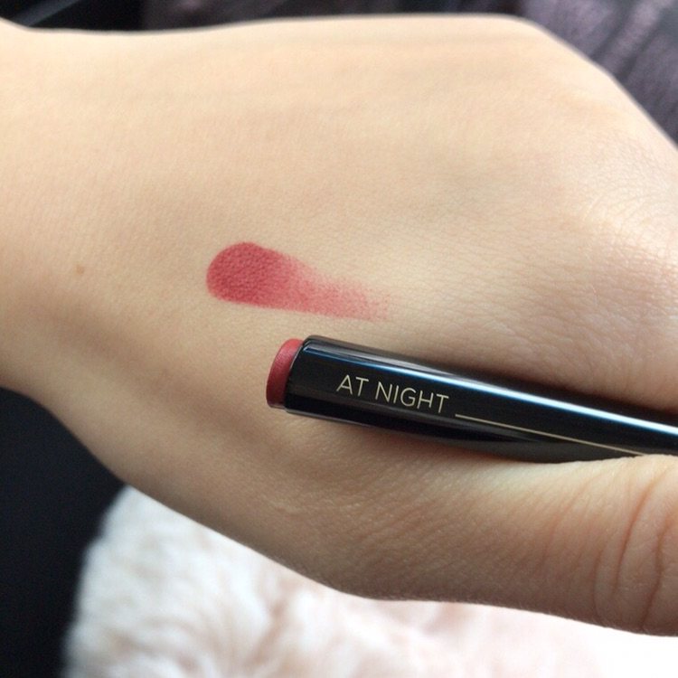 🔮超爱这根细烟管 最近有点忙没有来更新社区，我来啦～ 🌟