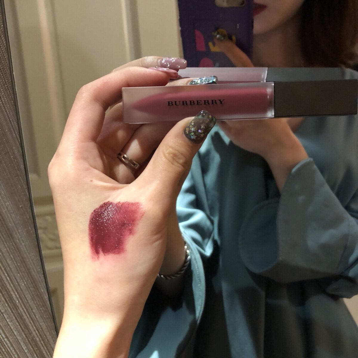在李佳琦童鞋还没有测评Burberry家唇釉的时候，就长草B