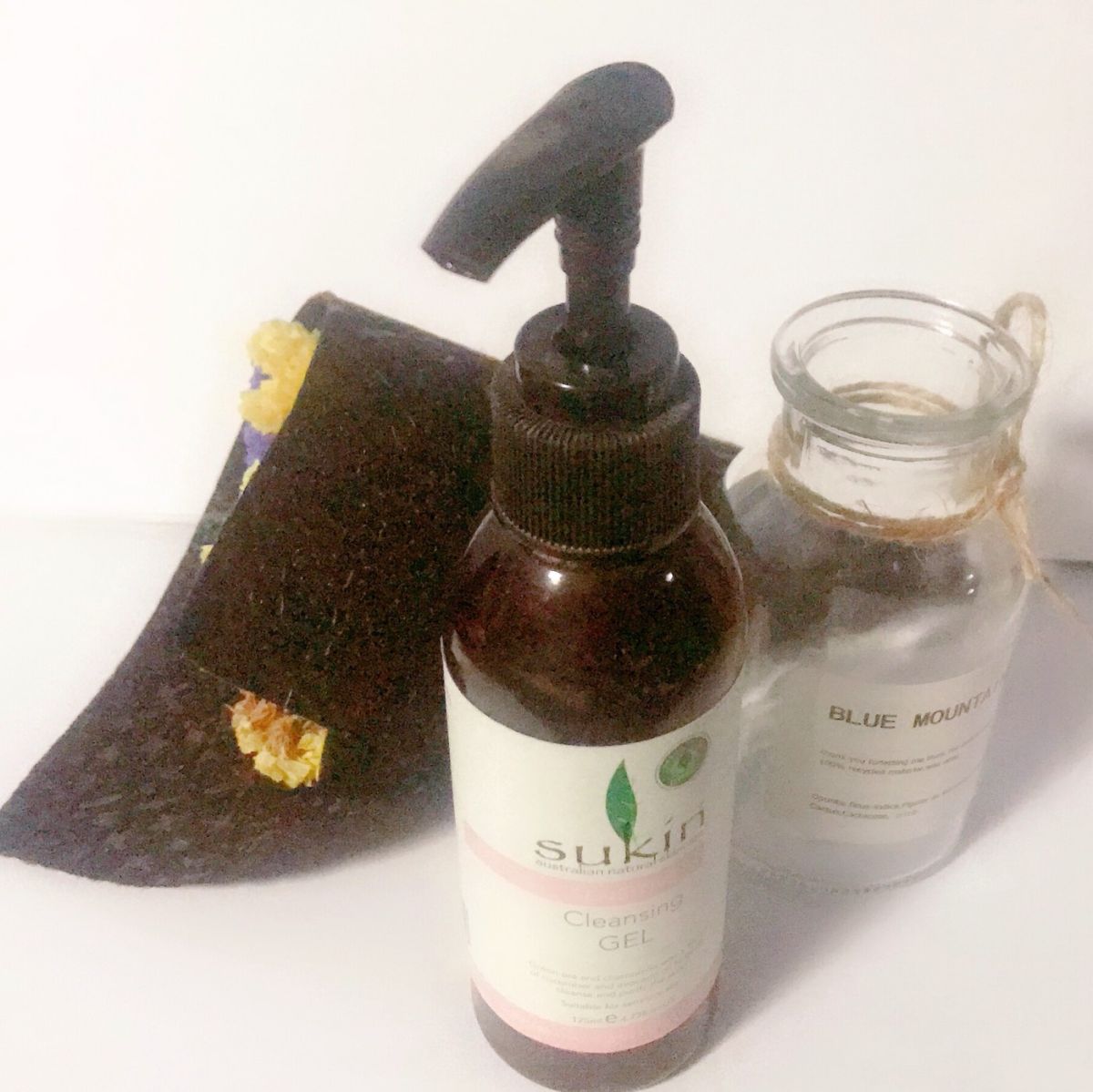 sukin苏芊肌洗面啫喱使用测评 之前工作压力大出现了肌肤情