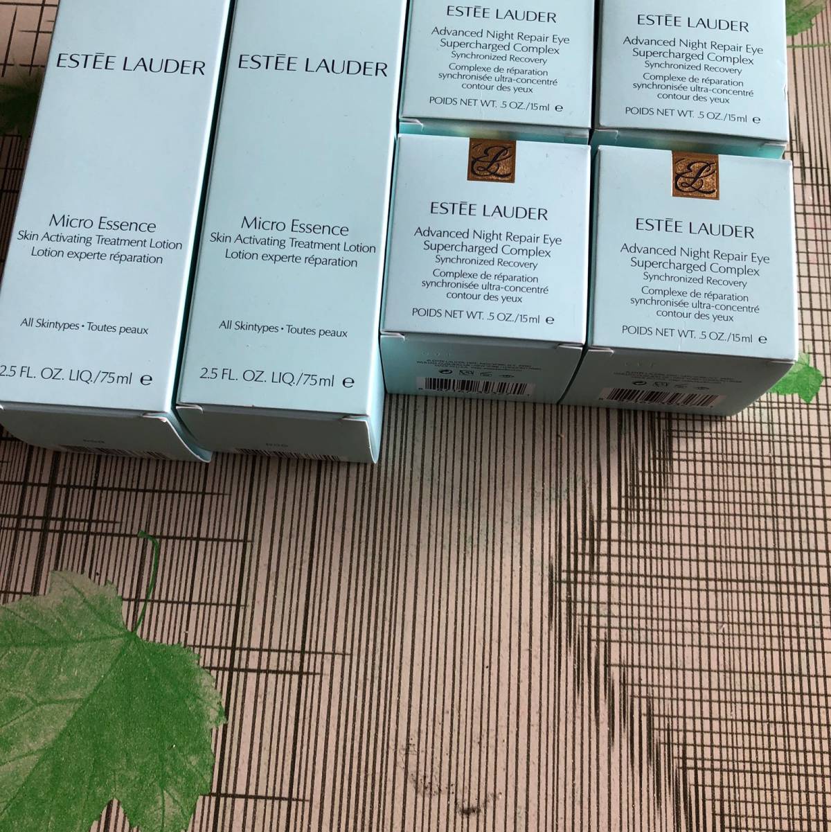 雅诗兰黛官网入的 原生液75ml220 眼霜15ml340 