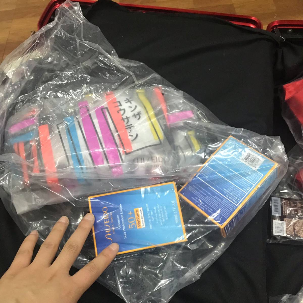 中国香港屯门转运代提 转运四方、值得海淘、E速海淘，人人转运