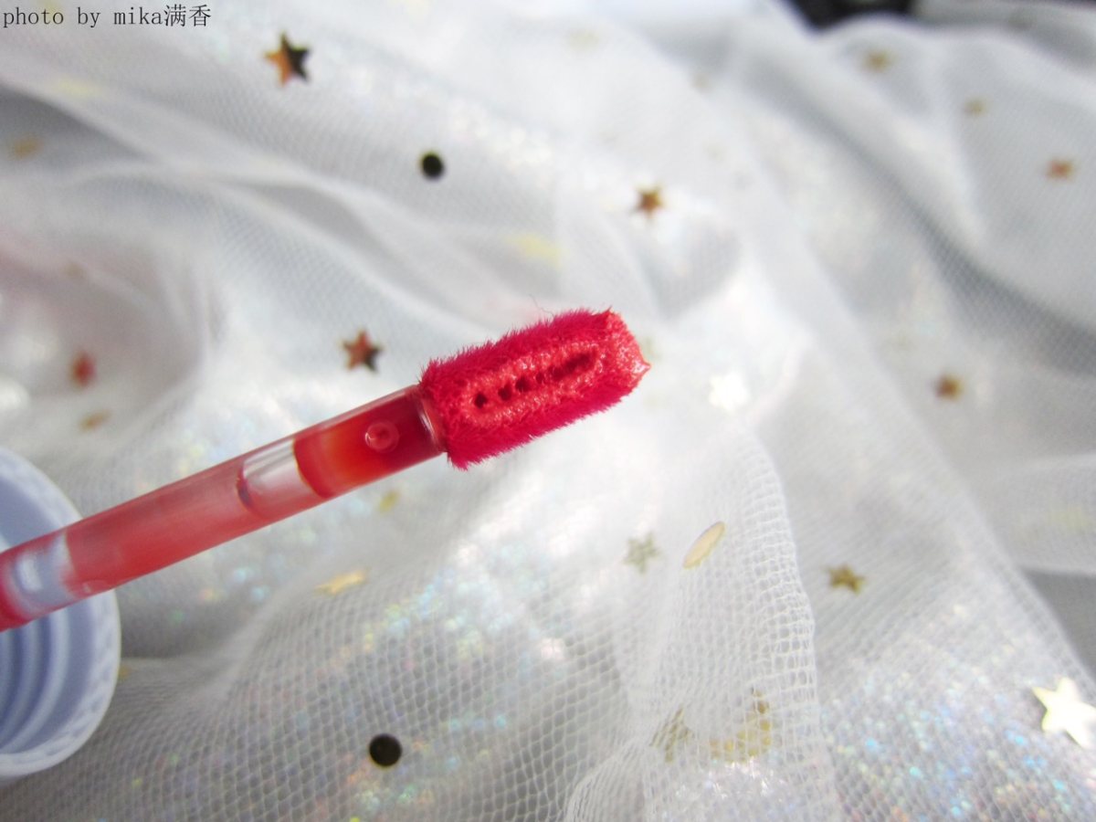爱丽小屋婚纱小天使唇釉💖💖💖 色号：OR210 喜欢到